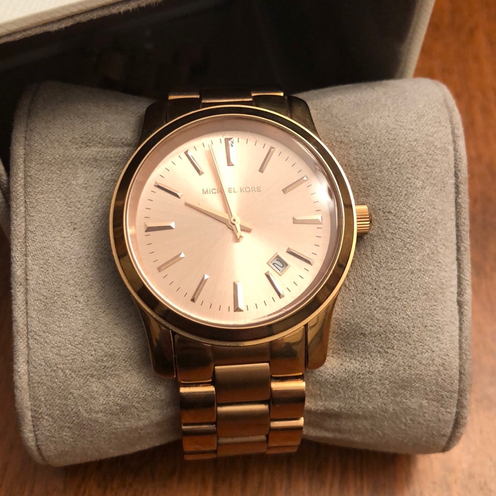 Ladies rose gold Michael Kors watch